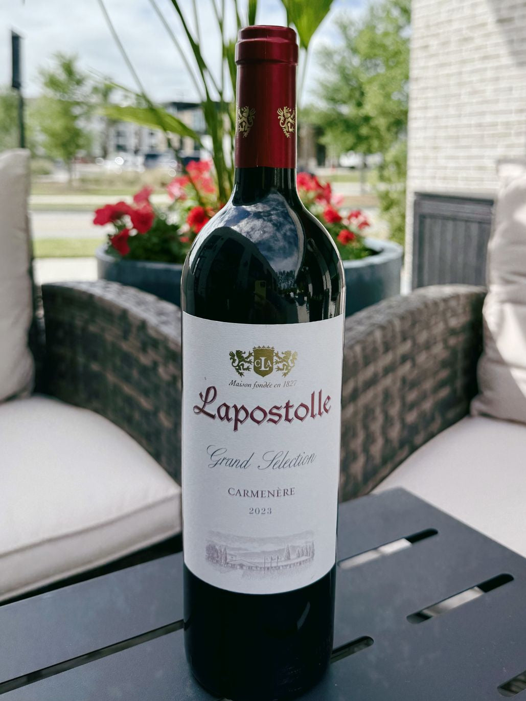2023 Lapostolle Grand Selection Carmenere